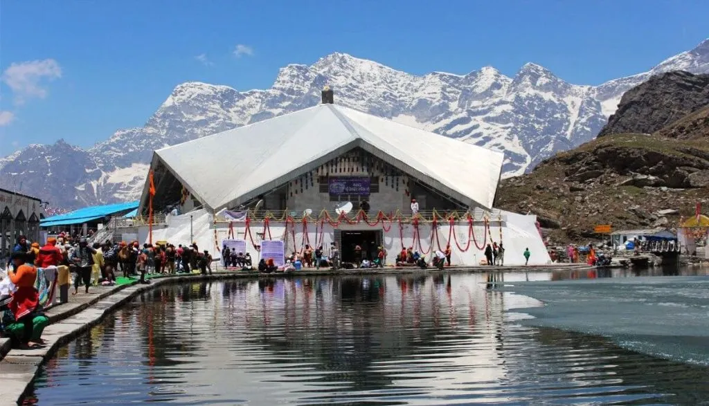 First Batch Of Hemkund Sahib Pilgrims Leaves Pioneer Edge