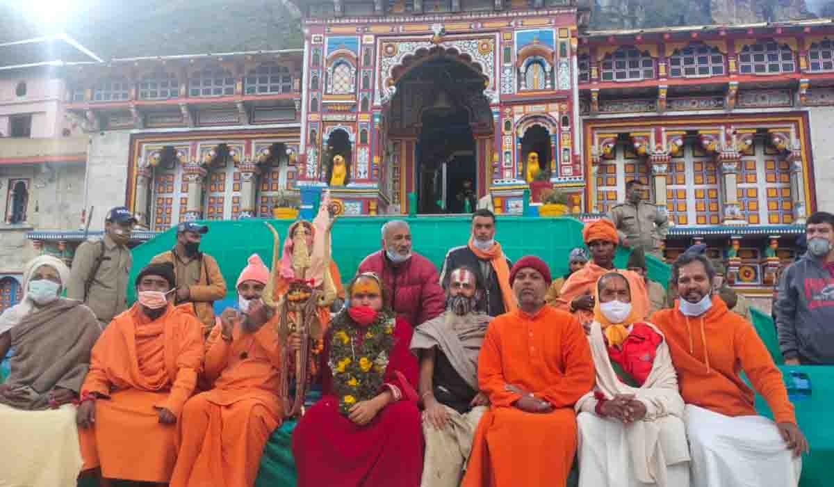 Ascetic ends fast unto death on 16th day, locals celebrate