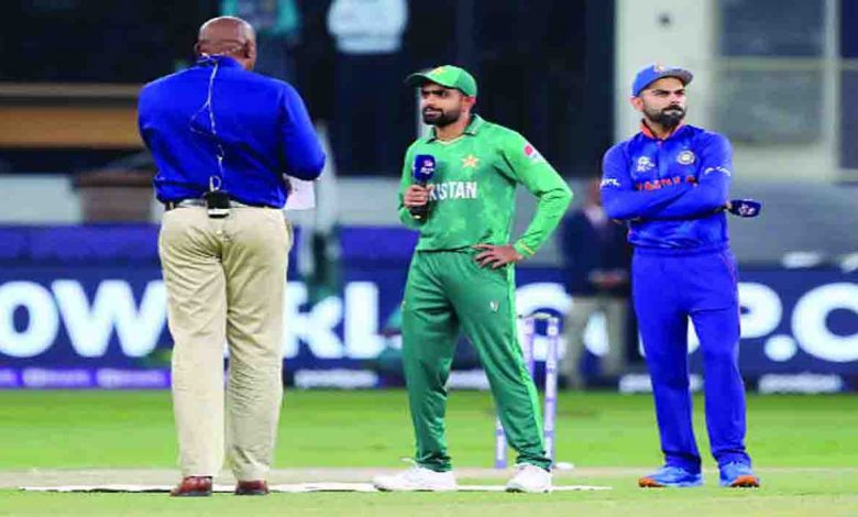 india-lose-to-pak-for-first-time-in-world-cup