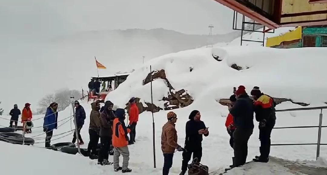 Snowfall continues in high altitude areas