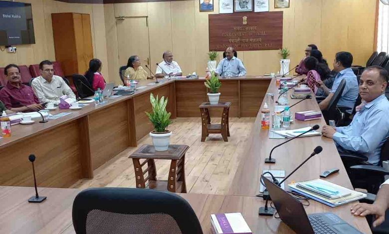 HC Semwal chairs national committee meeting of revamped RGSA