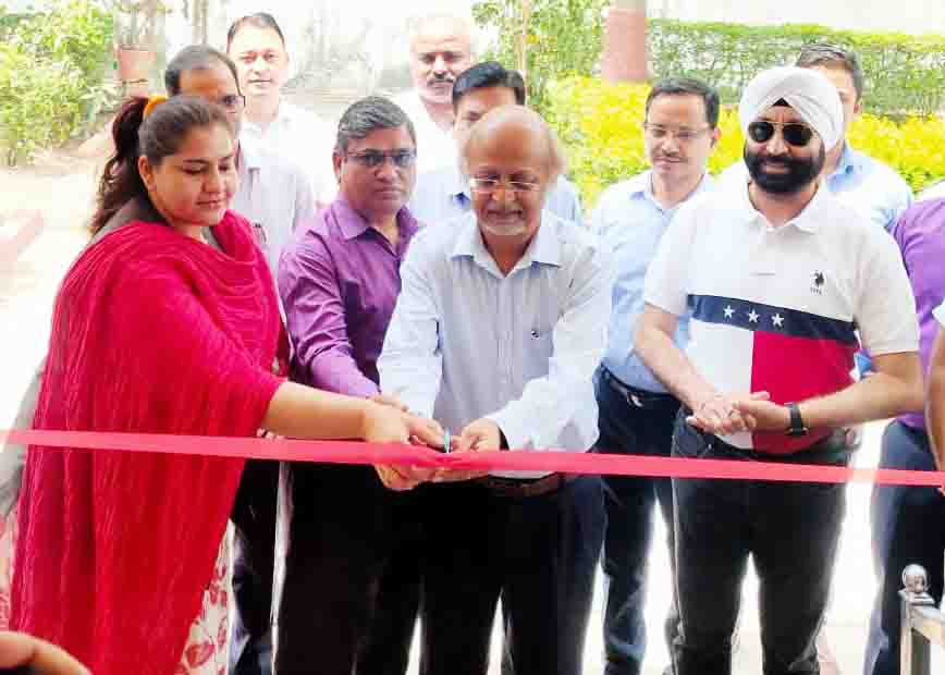 SIIDCUL holds blood donation camp