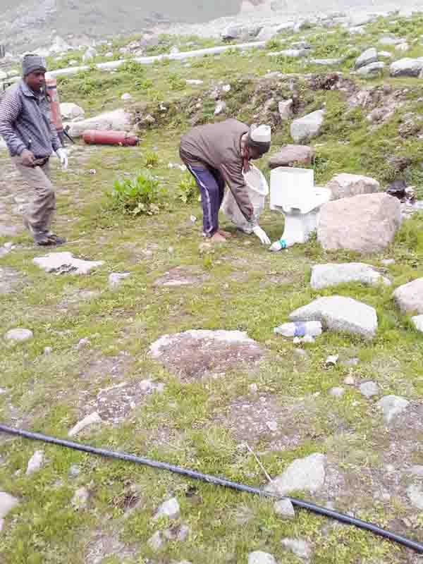 Special cleaning campaign continues at Kedarnath & Yatra routes