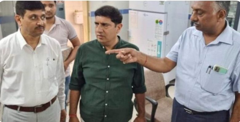 MLA inaugurates token system in Civil hospital
