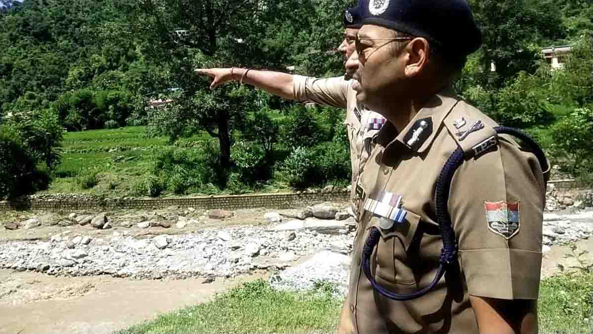 DGP & MLA inspect disaster affected areas