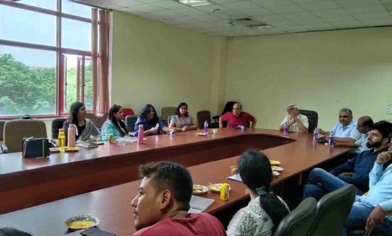 Workshop on research paper writing held in Doon university