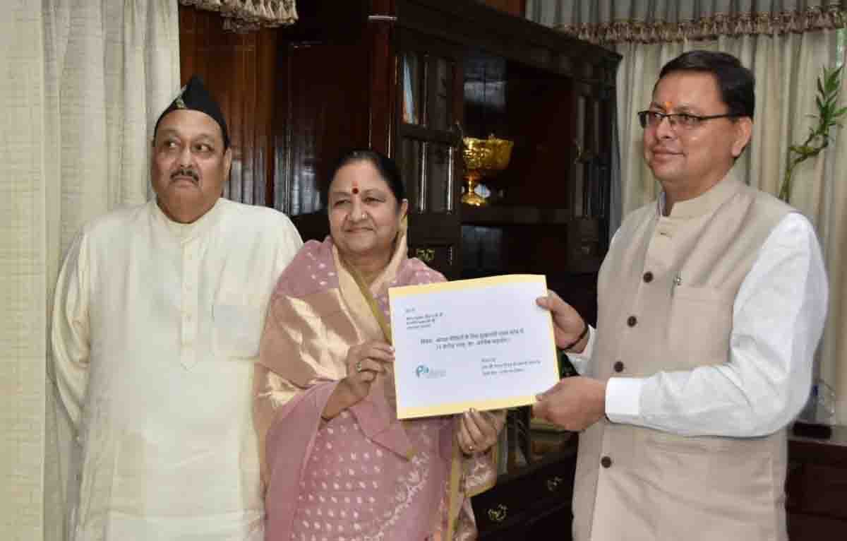 Hans foundation donates Rs 11 crore to CM's relief fund - Pioneer Edge ...