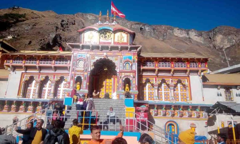 Badrinath remains closed