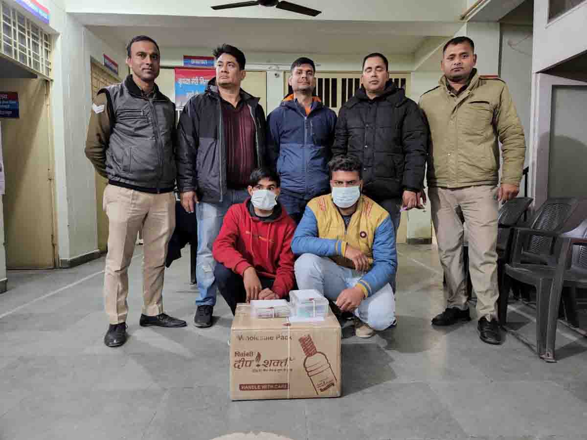 STF arrests CSC operators making fake IDs Pioneer Edge Uttarakhand