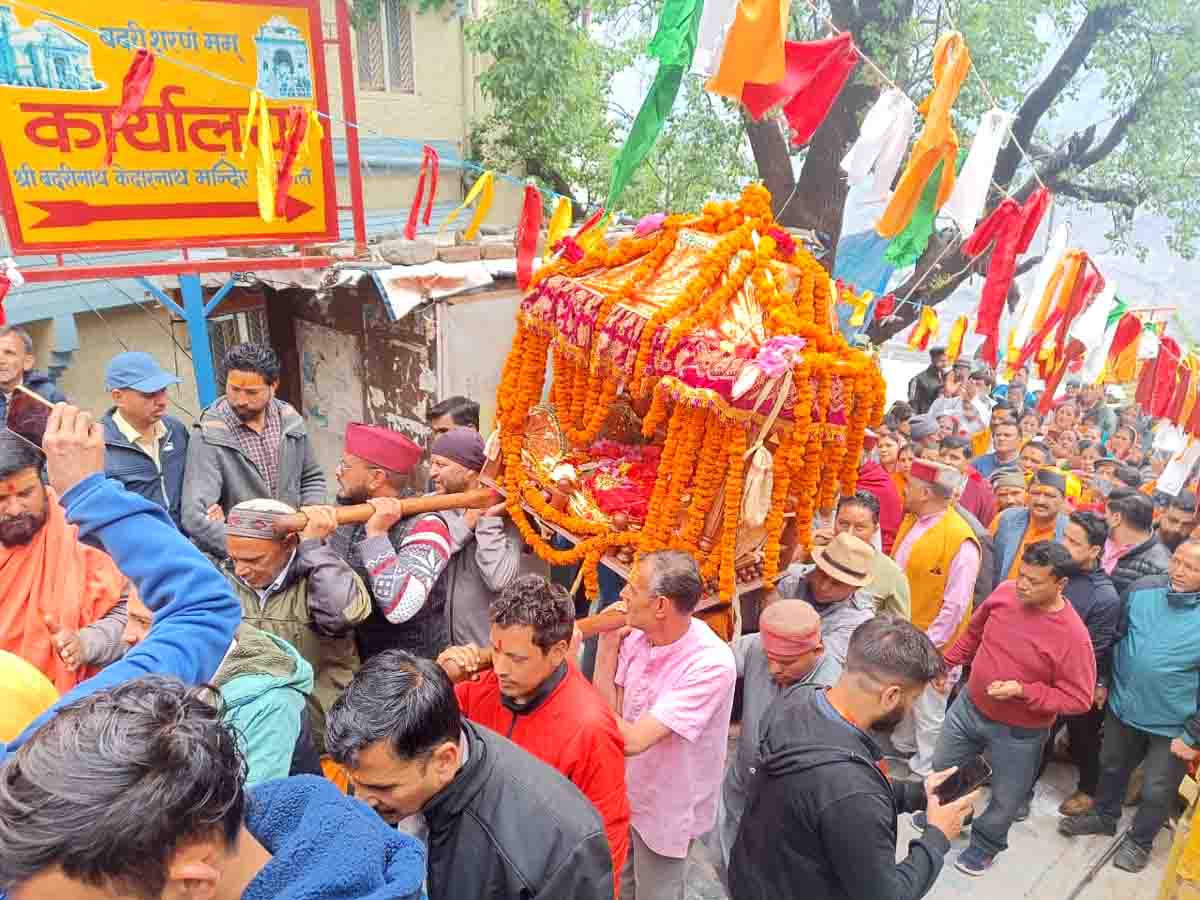 Shankaracharya’s Seat & Rawal Proceed Towards Badrinath - Pioneer Edge 