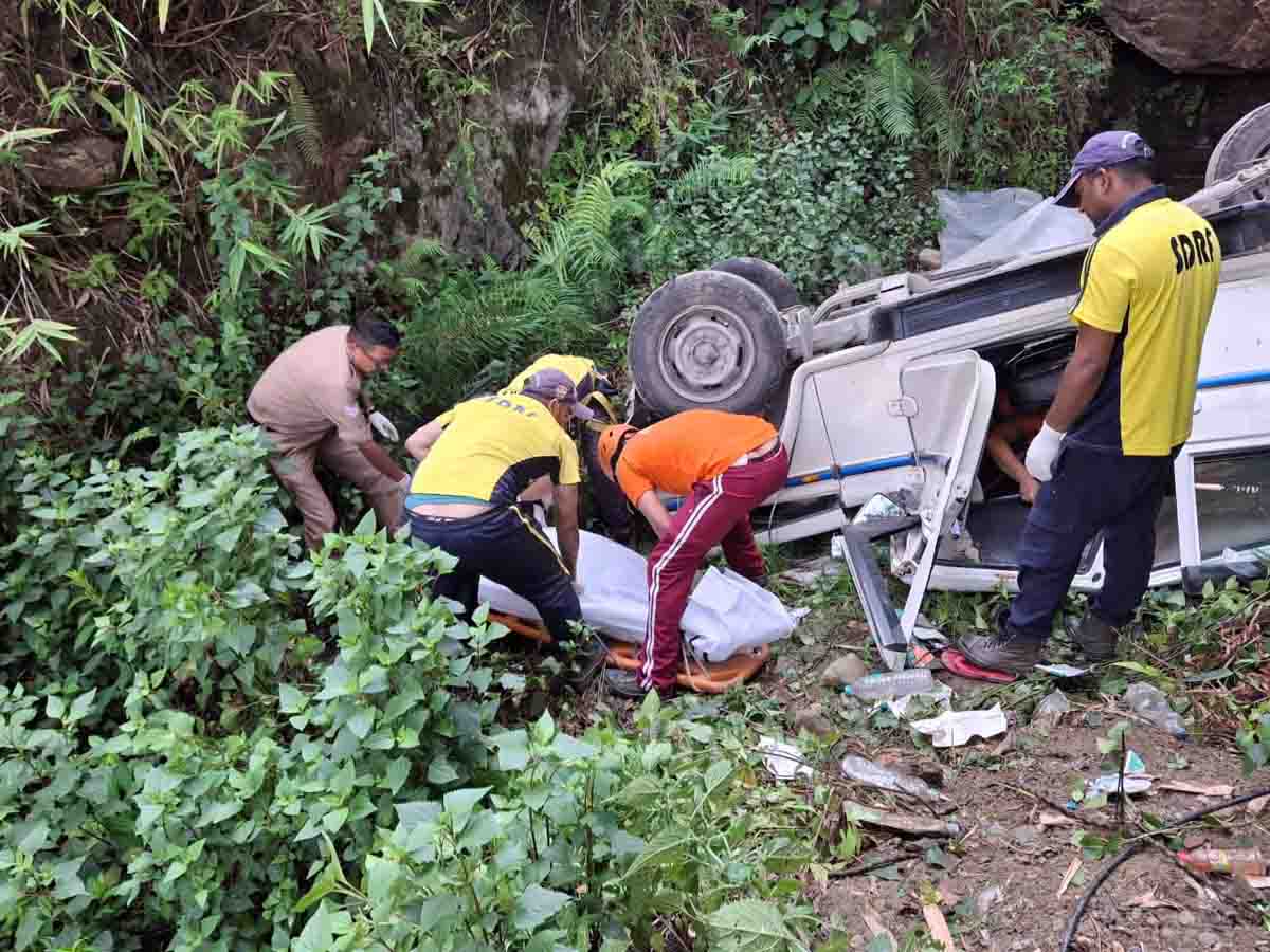 Two people die in road accident in Chamoli - Pioneer Edge | Uttarakhand ...