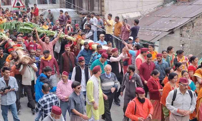 Multitudes throng Ma Nanda Devi Mahotsav on second day