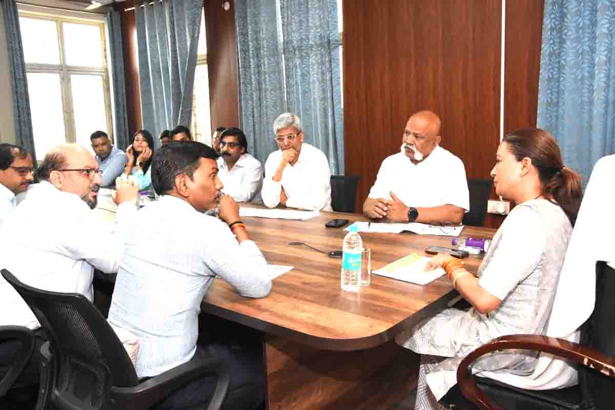 Rekha Arya instructs officials to make proposal for youth policy