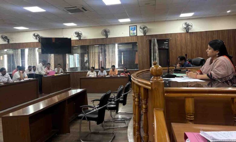 Bansal directs MCD’s land section to ensure timely disposal of complaints or face action