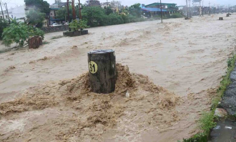 Rispana in spate following heavy to very heavy rain in Dehradun