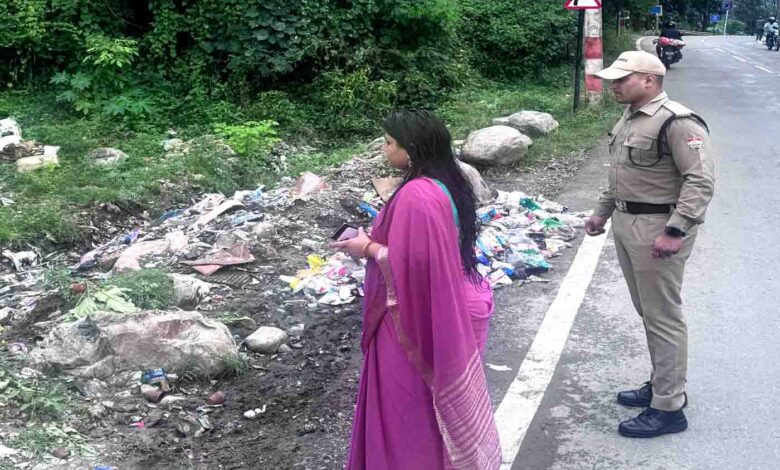 MCD to impose salary penalty on officers for missed garbage pickup