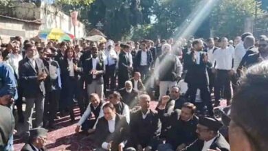 Lawyers protest over space shortage at Dehradun court complex