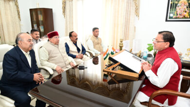 Protesting lawyers meet CM over land allocation concerns