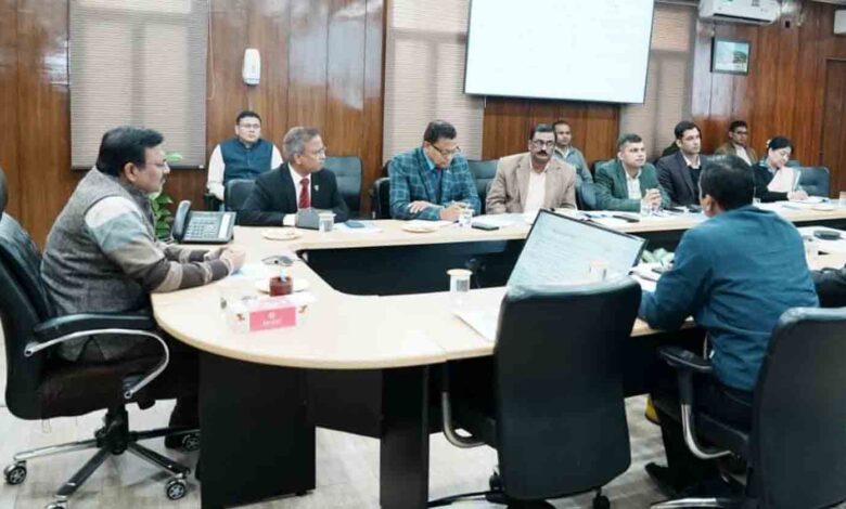 Core-group-of-different-departments-institutes-to-work-for-development-of-herbs-in-Ukhand