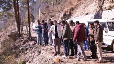 Char Dham yatra- DM inspectes road