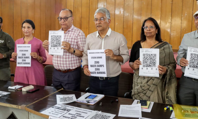 Citizens raise waste management concerns, launch Safai Mitra App