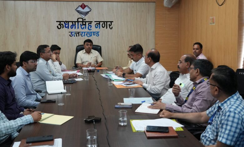 DM reviews Pantnagar airport expansion