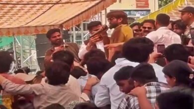 Singer apologises after swearing at college event, police issue notice