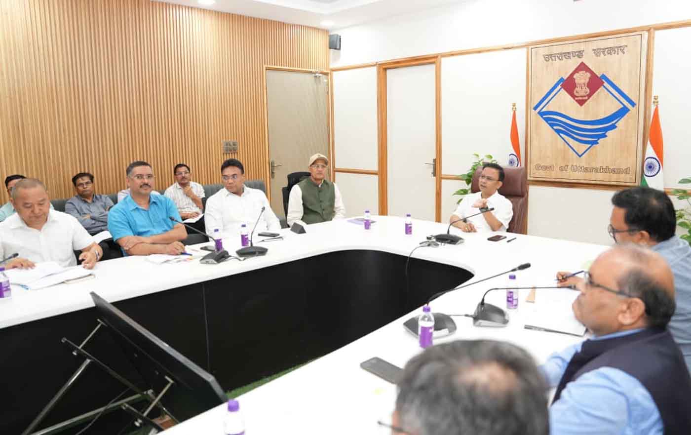 Complete work on CMs announcements for Champawat Sudhanshu to officers