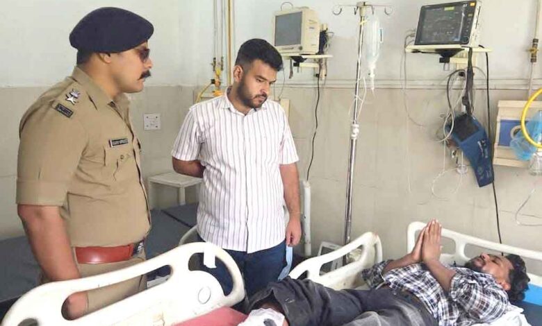 Police encounter Sharpshooter injured, 2 criminals held