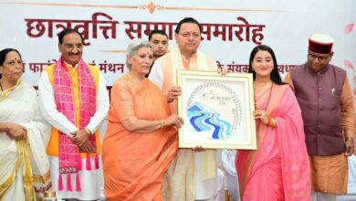 CM asks teachers to Inculcate values along with quality education in children