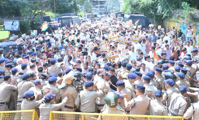 Congress stages massive protest, demands removal of CEC & election commissioners